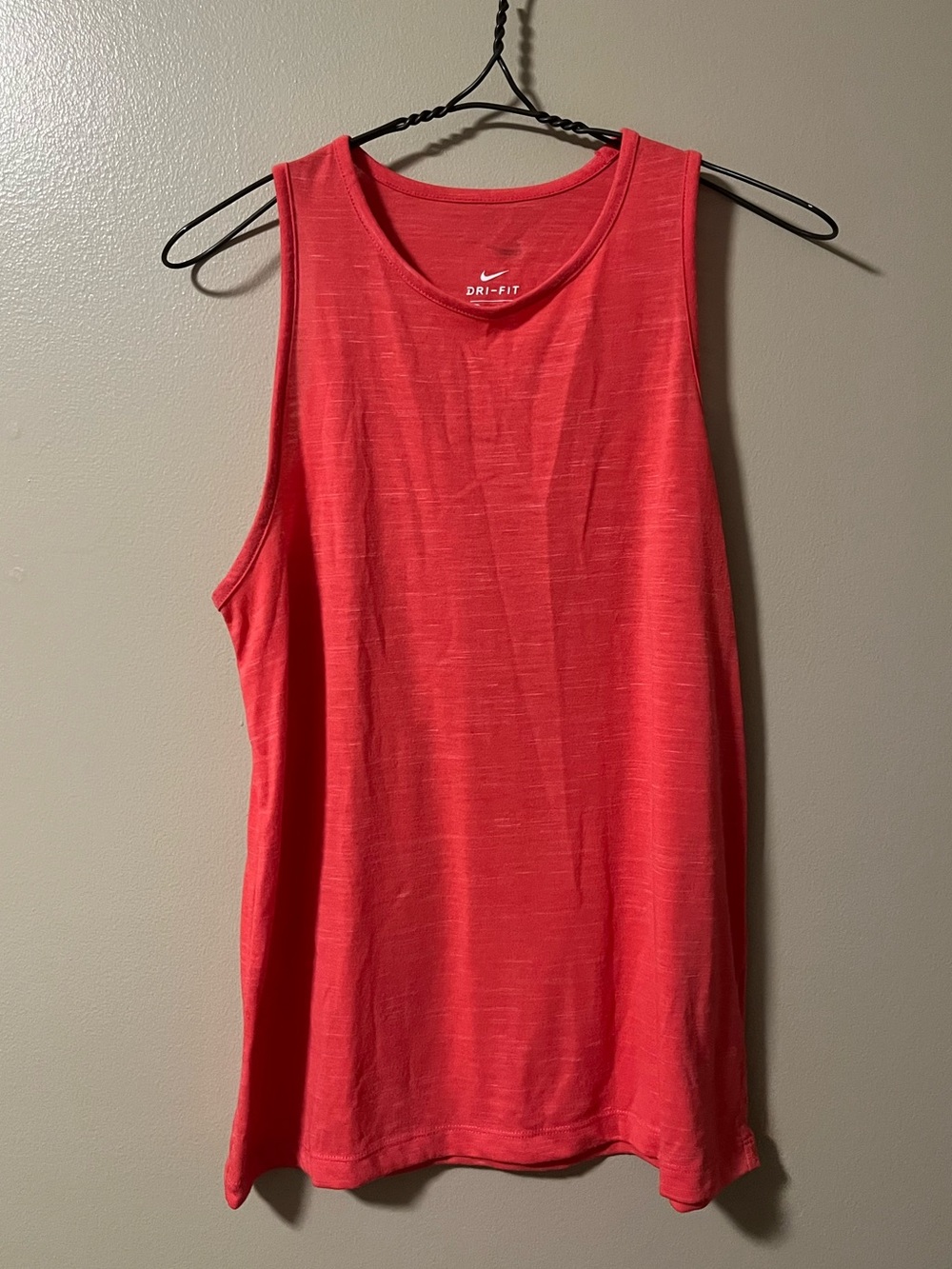 Nike Dri-Fit Tank Top Red Coral Size Medium